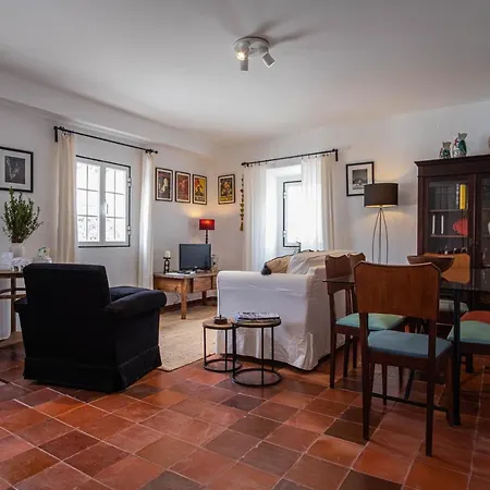 Casa Do Largo - Litle House By The Vines Ξενοδοχείο Alfeiria